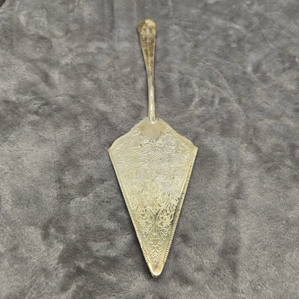 Vintage Silver Plated Etched Floral Cake Server Serrated Pie Slicer‎ 11.25 Inch